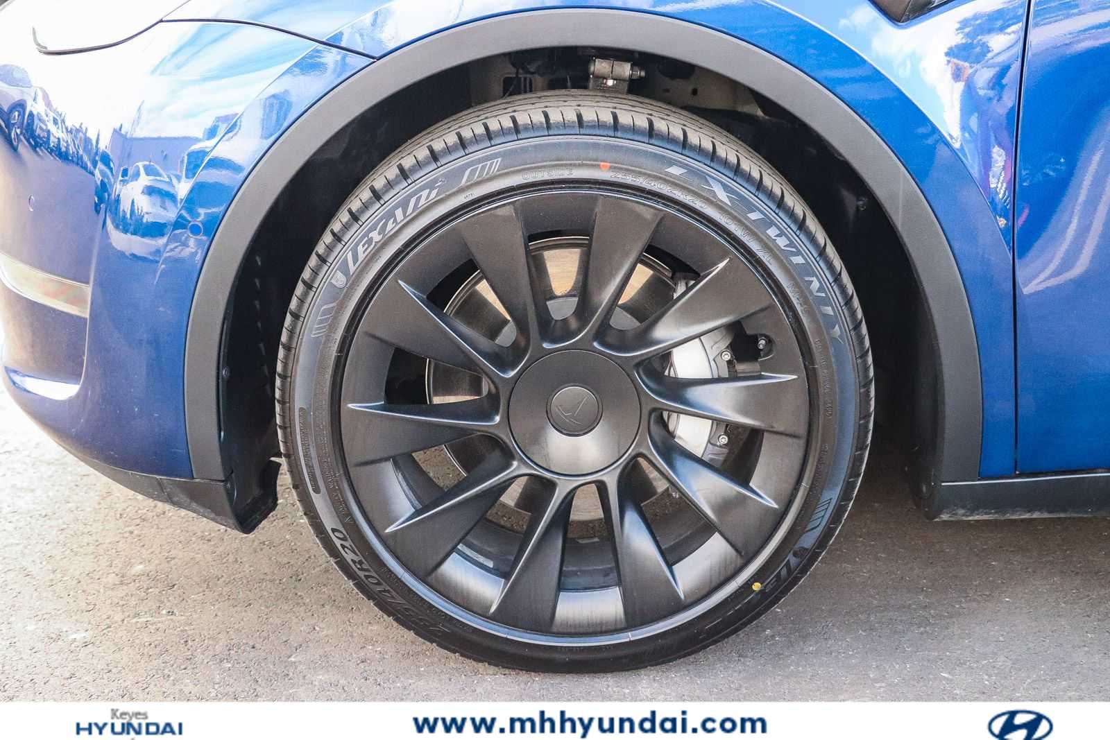 Thumbnail: 2020 Tesla Model Y - 9