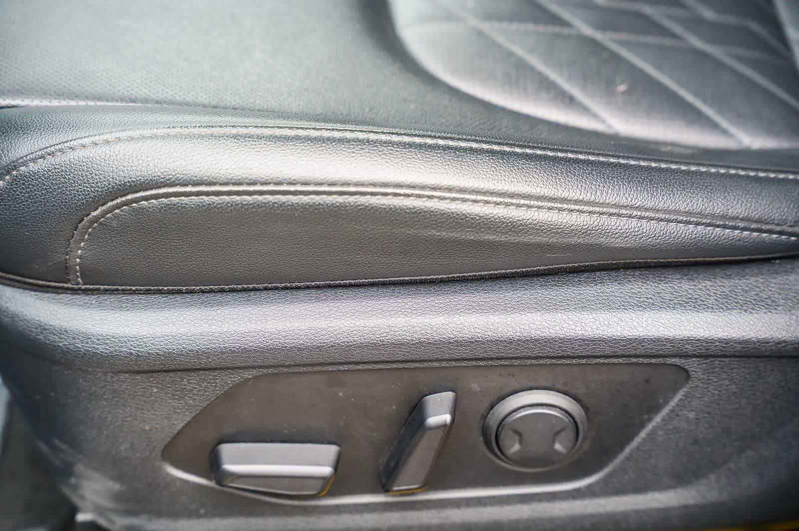 Thumbnail: 2023 Kia Sportage - 20