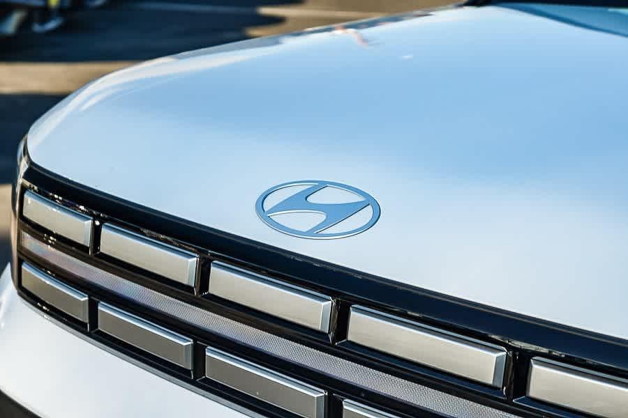 Thumbnail: 2026 Hyundai Santa Fe - 9