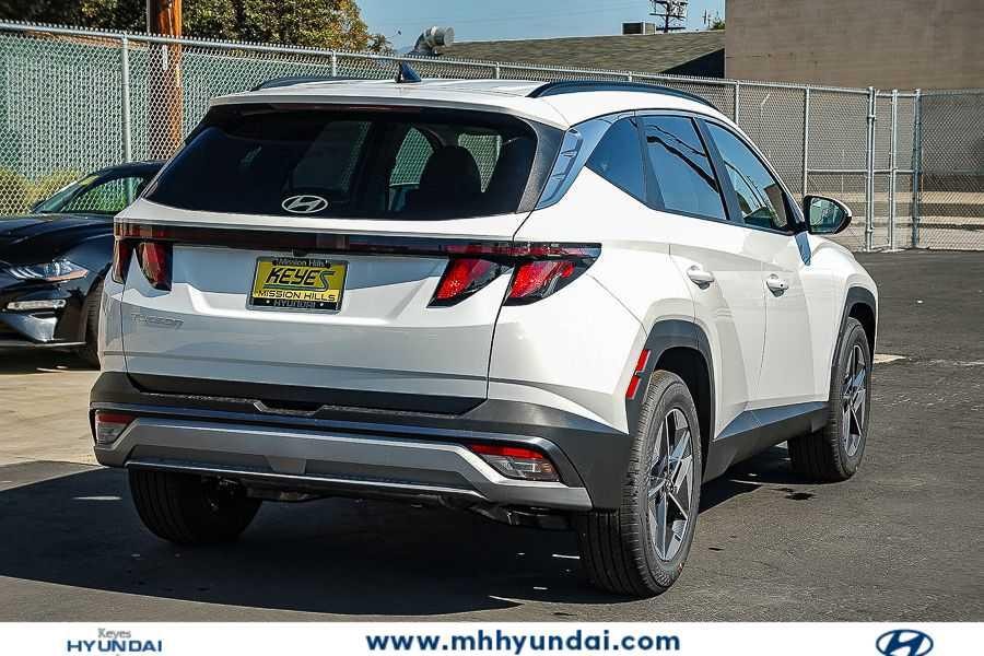 Thumbnail: 2026 Hyundai Tucson - 4