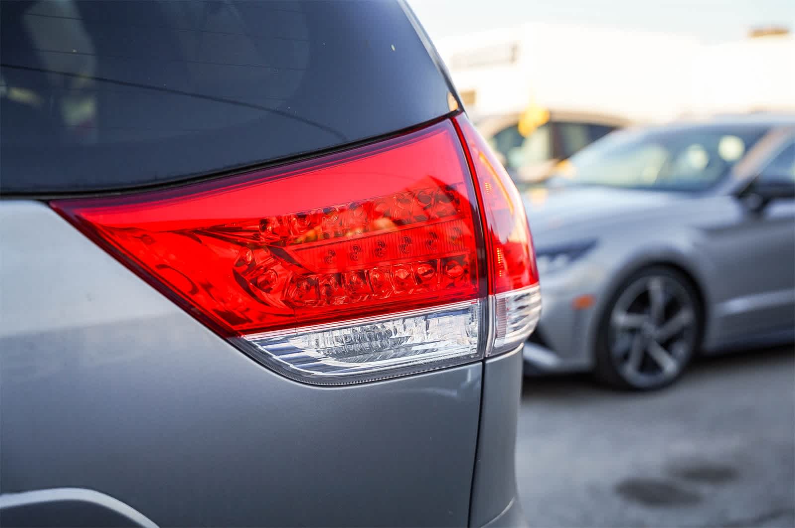 Thumbnail: 2013 Toyota Sienna - 11