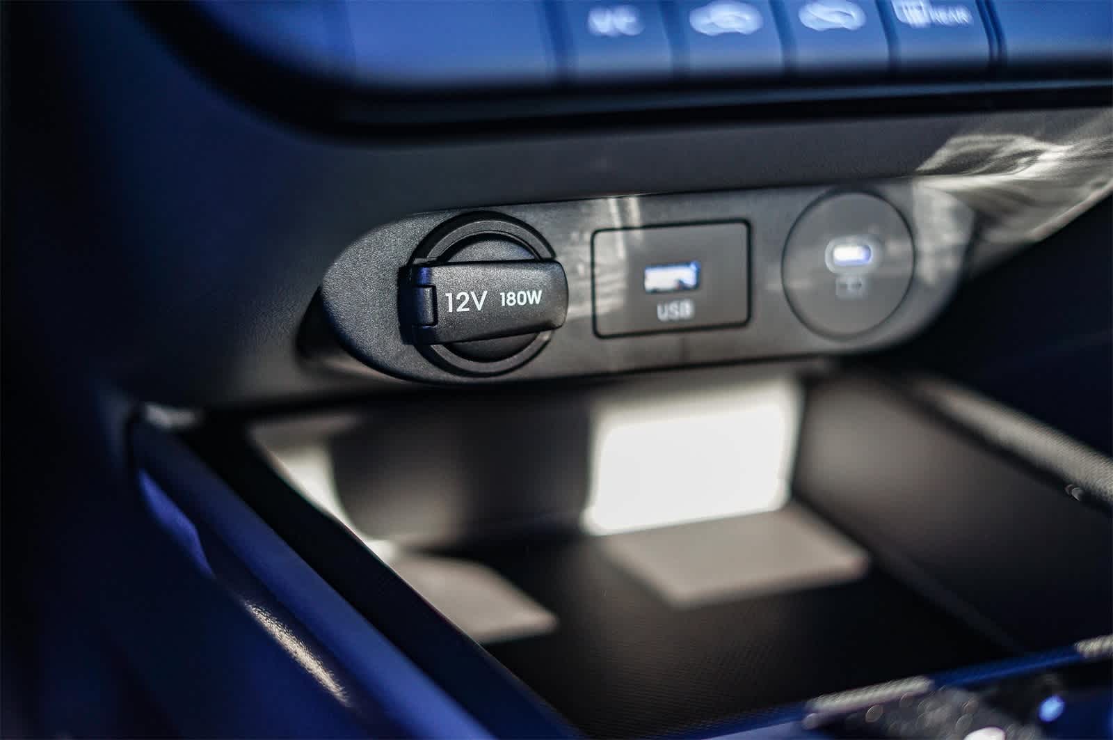 Thumbnail: 2025 Hyundai Elantra - 25