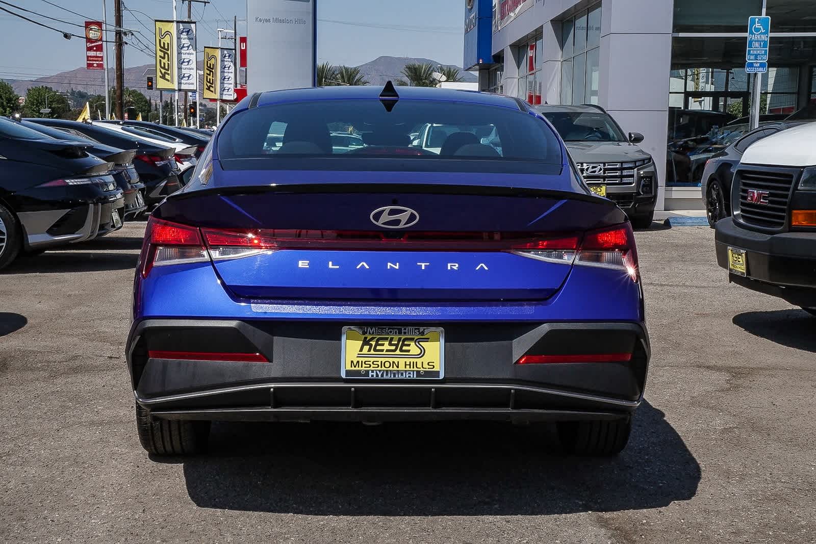 Thumbnail: 2025 Hyundai Elantra - 5