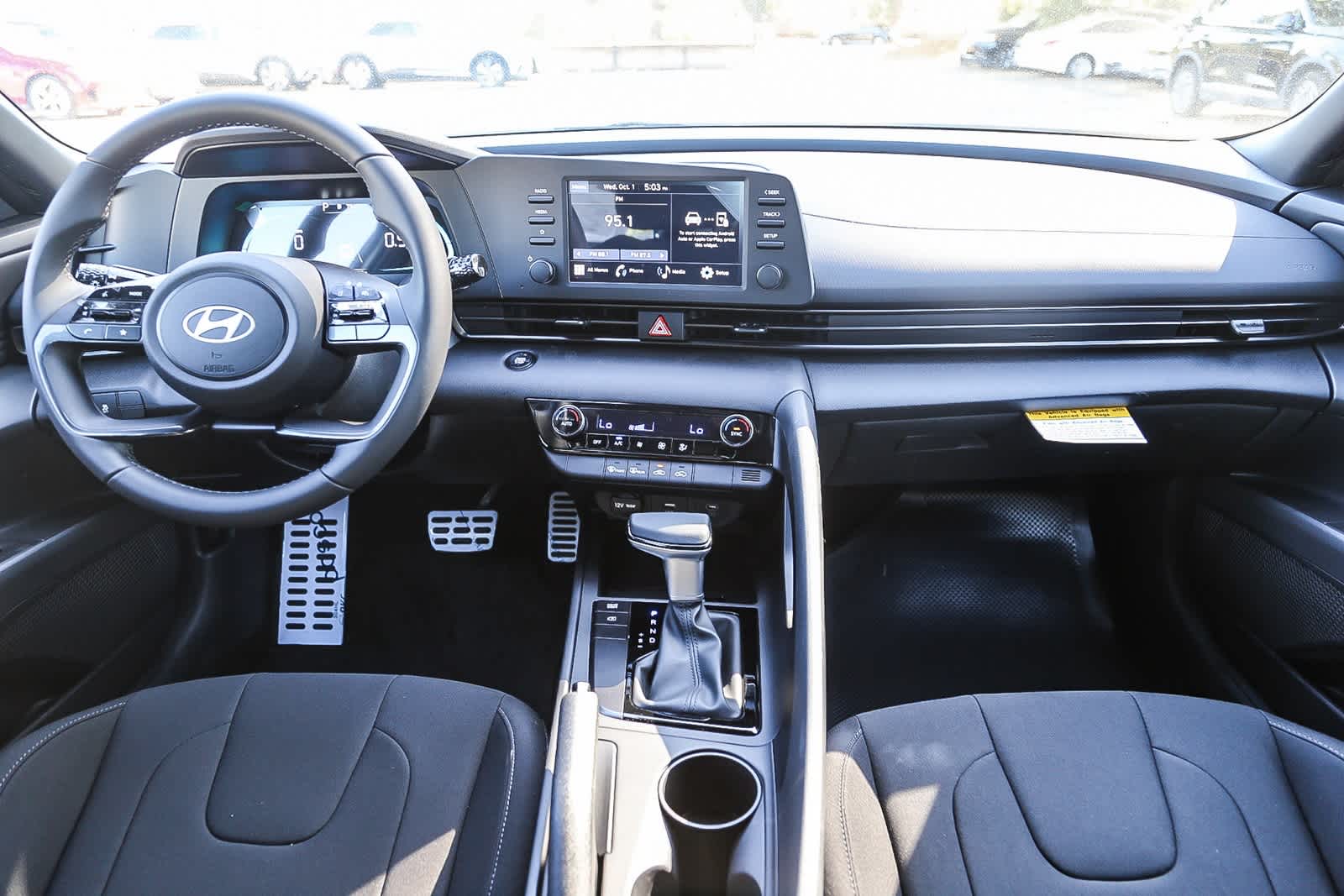 Thumbnail: 2025 Hyundai Elantra - 14