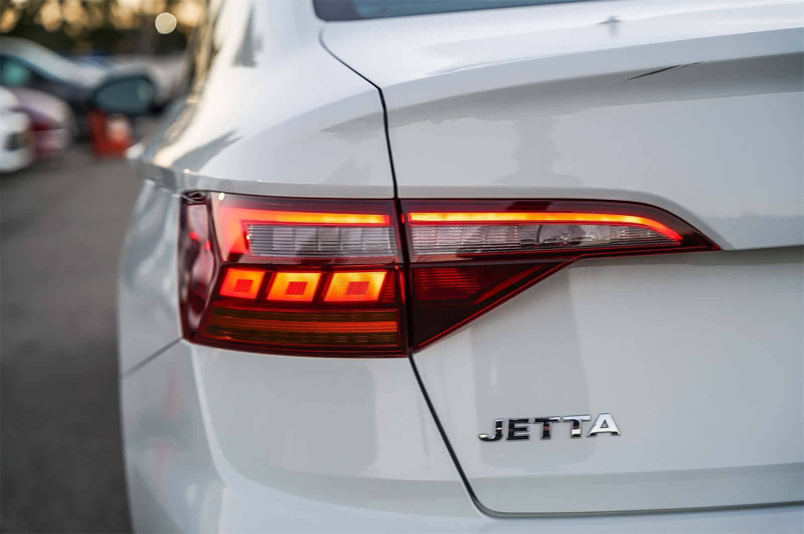 Thumbnail: 2019 Volkswagen Jetta - 11