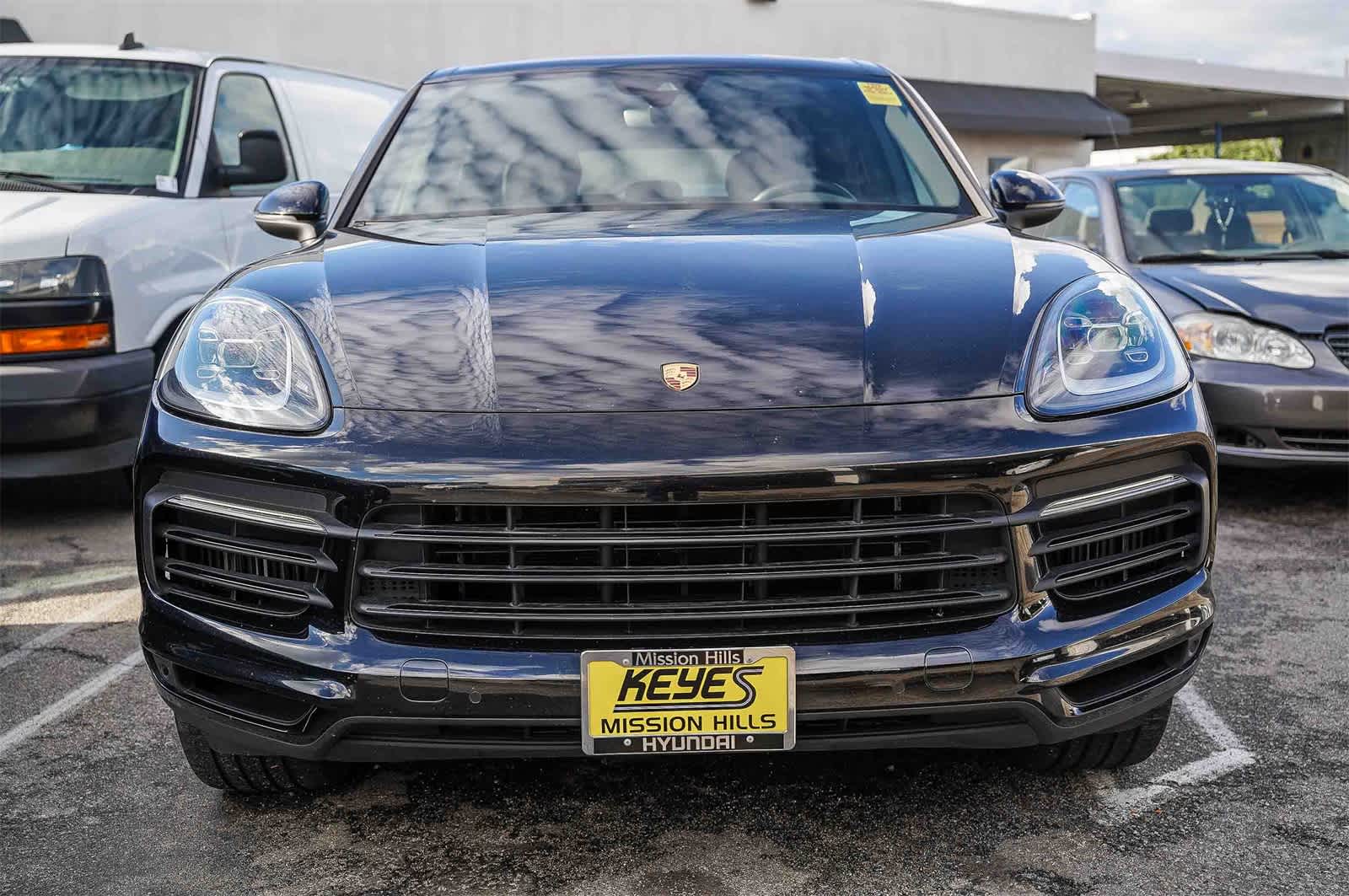 Thumbnail: 2019 Porsche Cayenne - 2