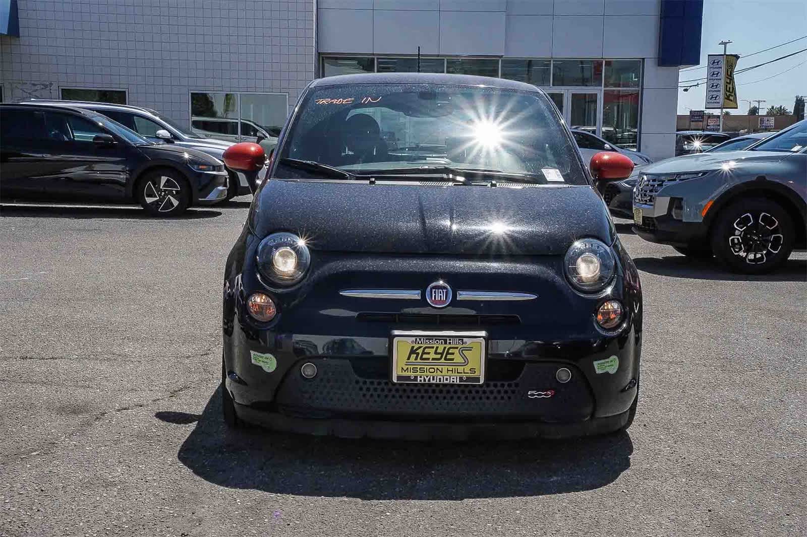 Used 2019 FIAT 500e Battery Electric with VIN 3C3CFFGEXKT802730 for sale in Los Angeles, CA