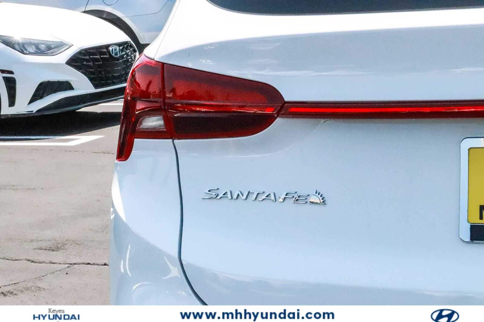 Thumbnail: 2023 Hyundai Santa Fe - 9