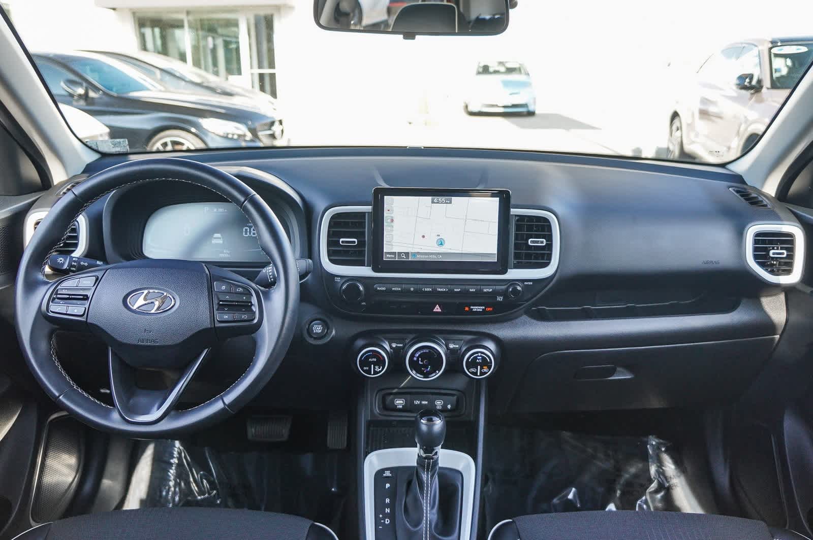 Thumbnail: 2024 Hyundai Venue - 12