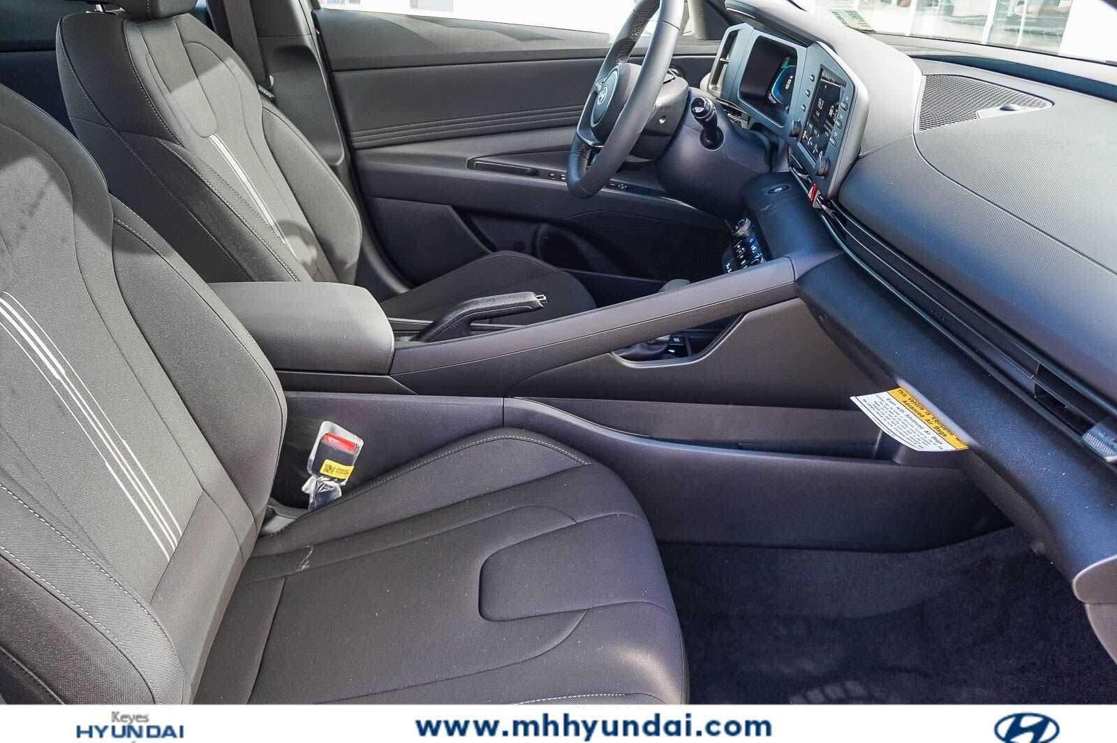 Thumbnail: 2026 Hyundai Elantra - 19