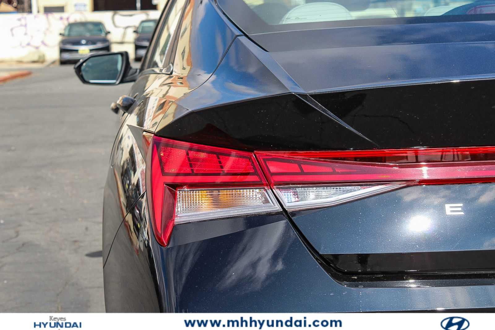 Thumbnail: 2025 Hyundai Elantra - 7