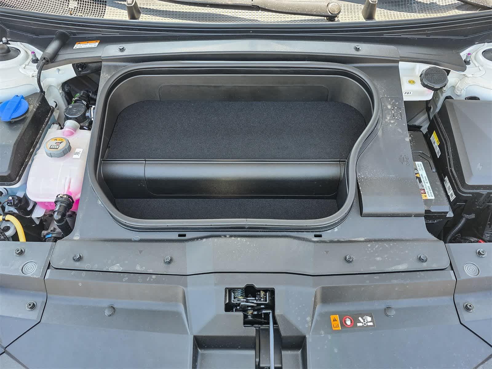 Thumbnail: 2025 Hyundai Ioniq 6 - 14