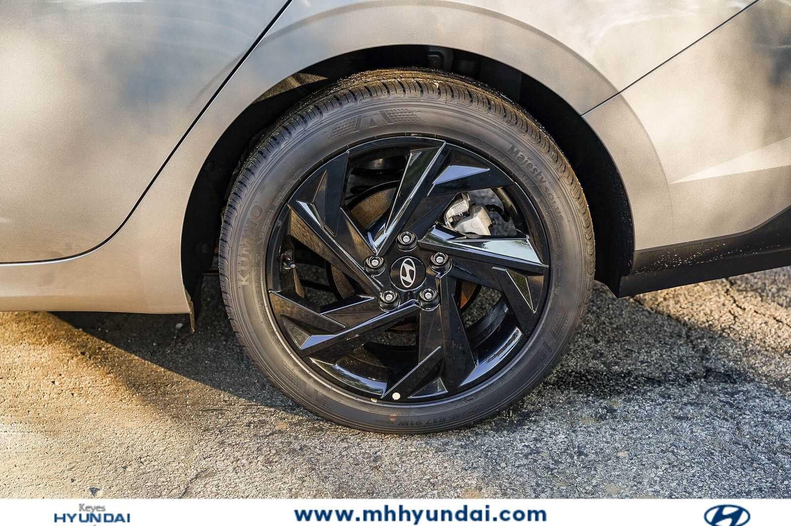 Thumbnail: 2026 Hyundai Elantra - 7