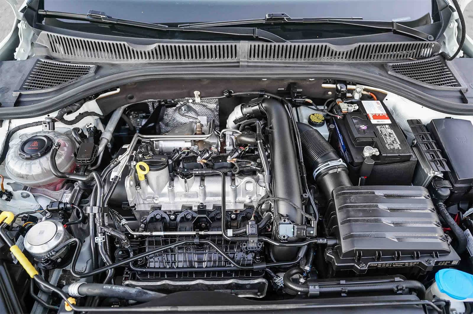 Thumbnail: 2019 Volkswagen Jetta - 24