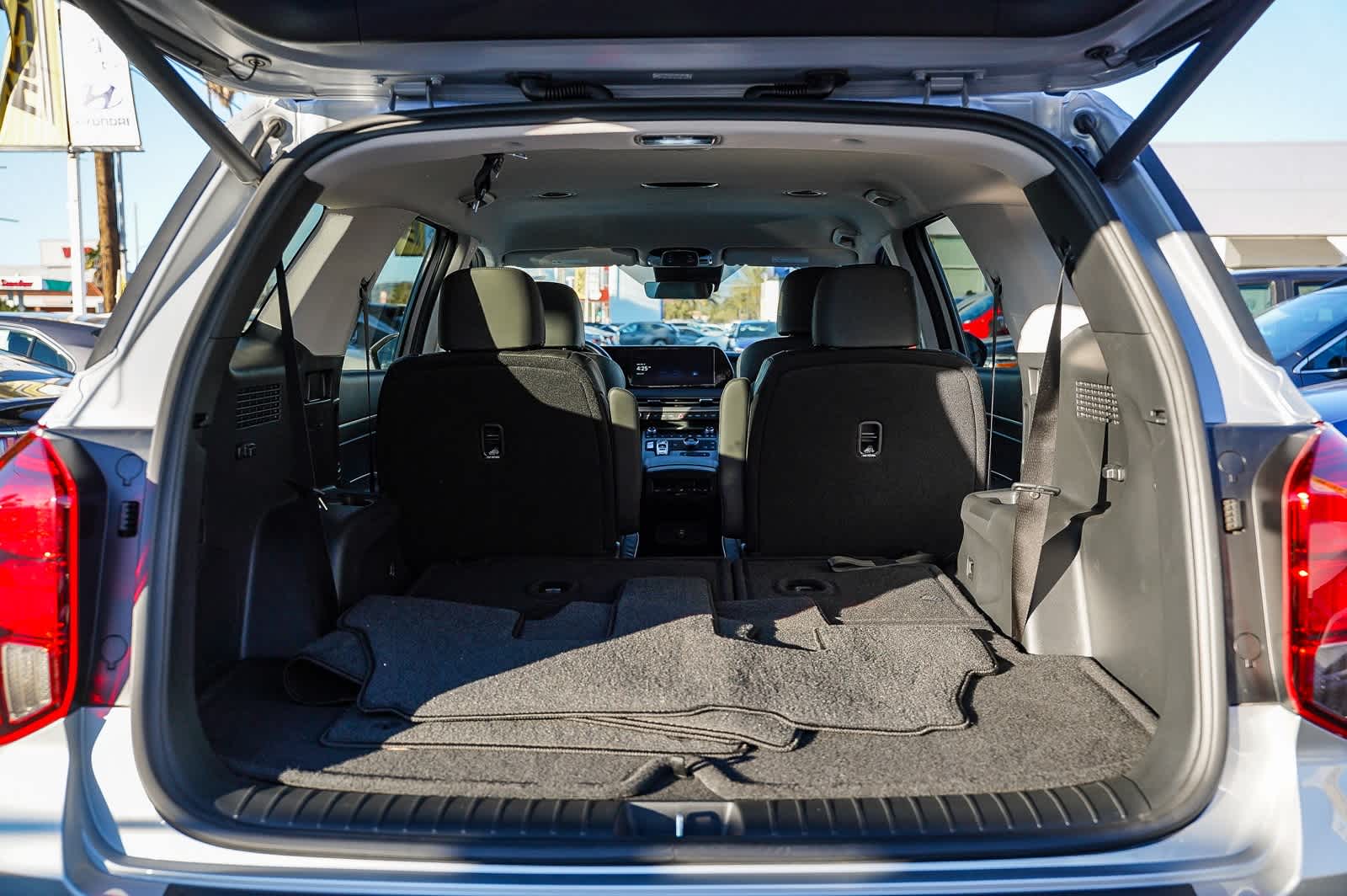 Thumbnail: 2025 Hyundai Palisade - 26