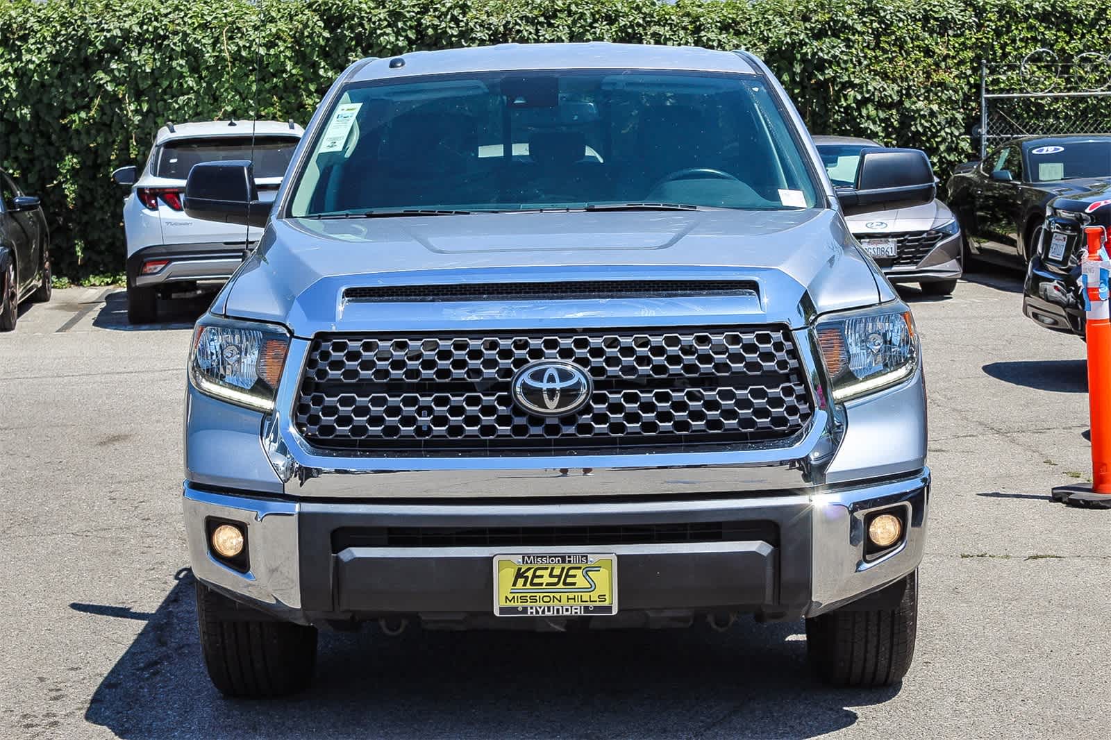 2019 Toyota Tundra SR5 Grade photo 2