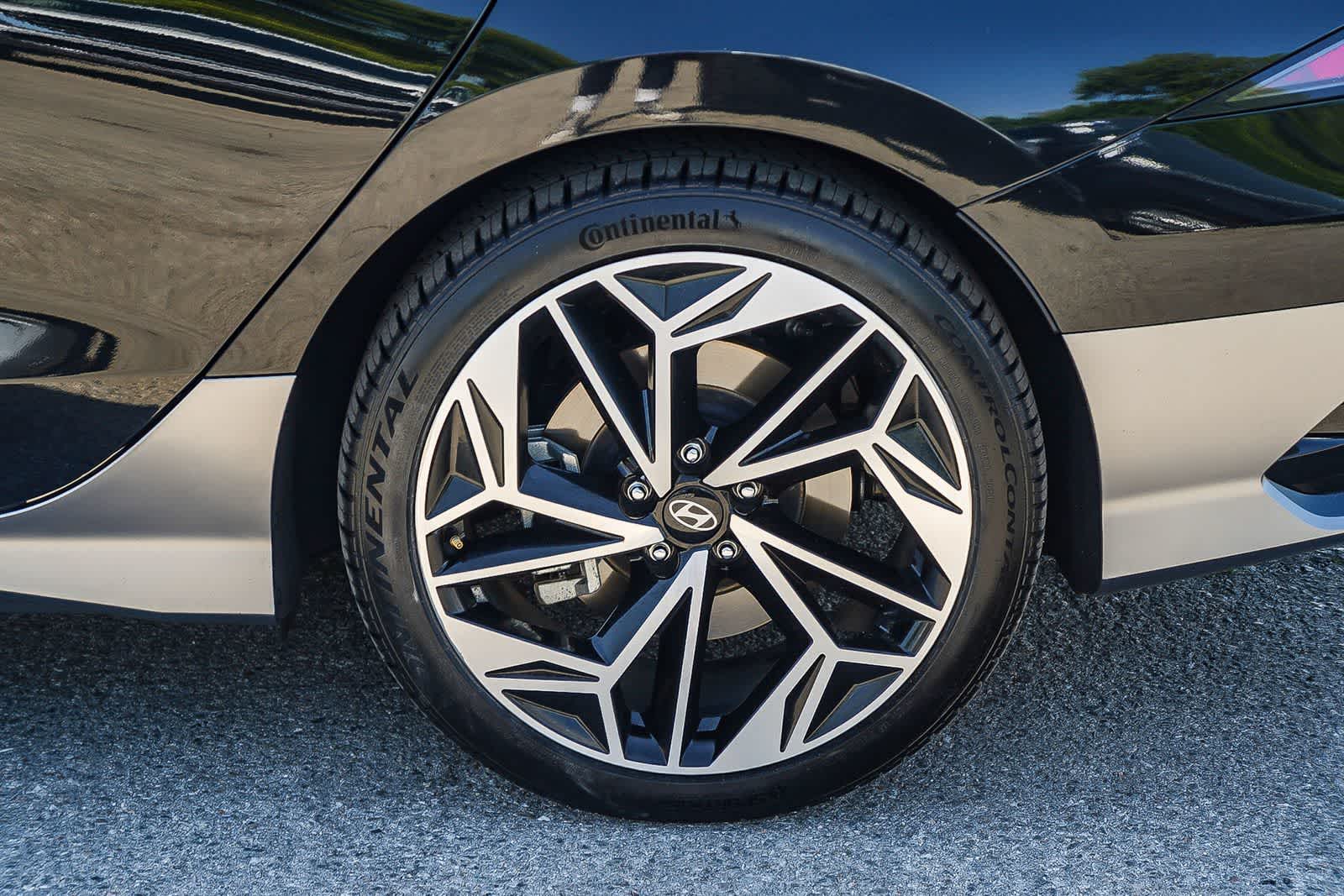 Thumbnail: 2024 Hyundai Ioniq 6 - 11