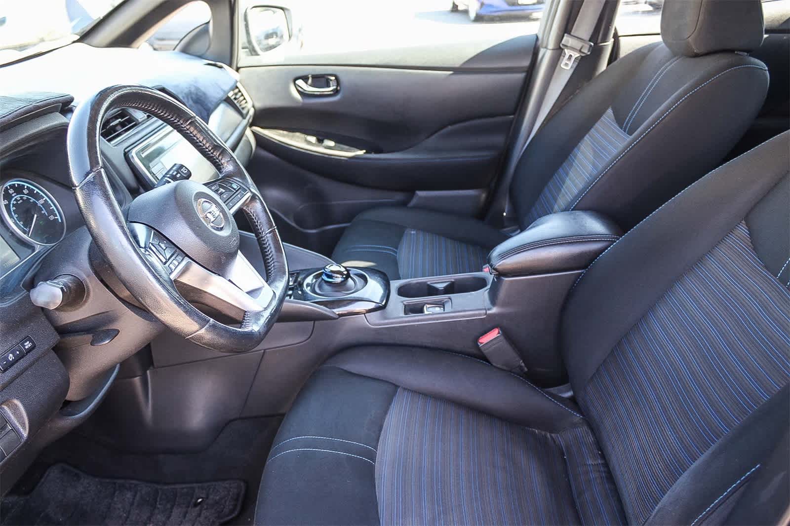 Thumbnail: 2019 Nissan Leaf - 15