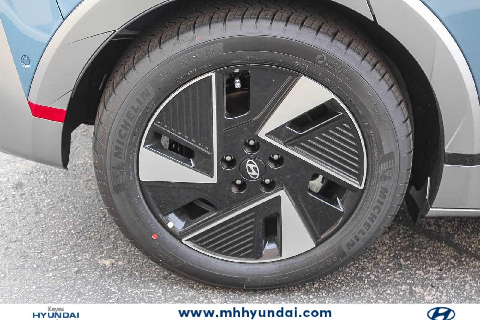 Thumbnail: 2026 Hyundai Ioniq 5 - 9