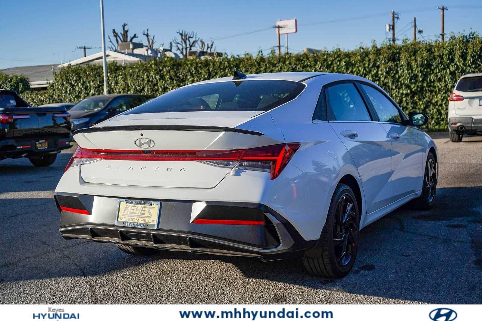 Thumbnail: 2026 Hyundai Elantra - 8