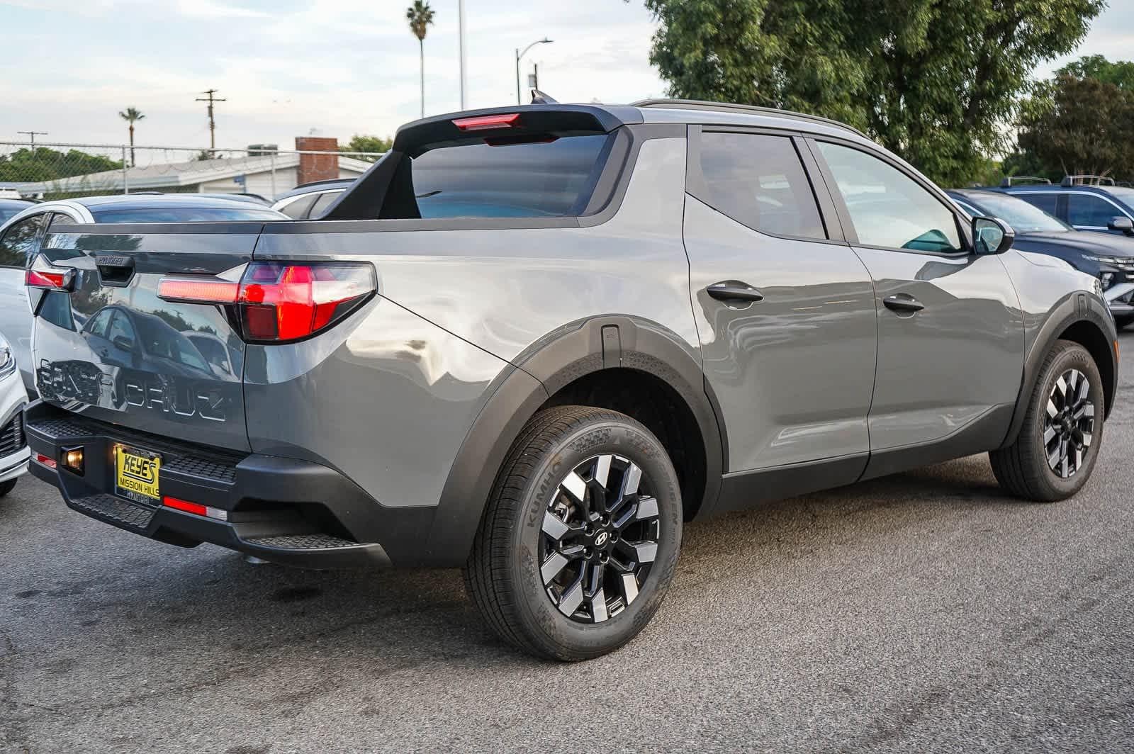 Thumbnail: 2026 Hyundai Santa Cruz - 8