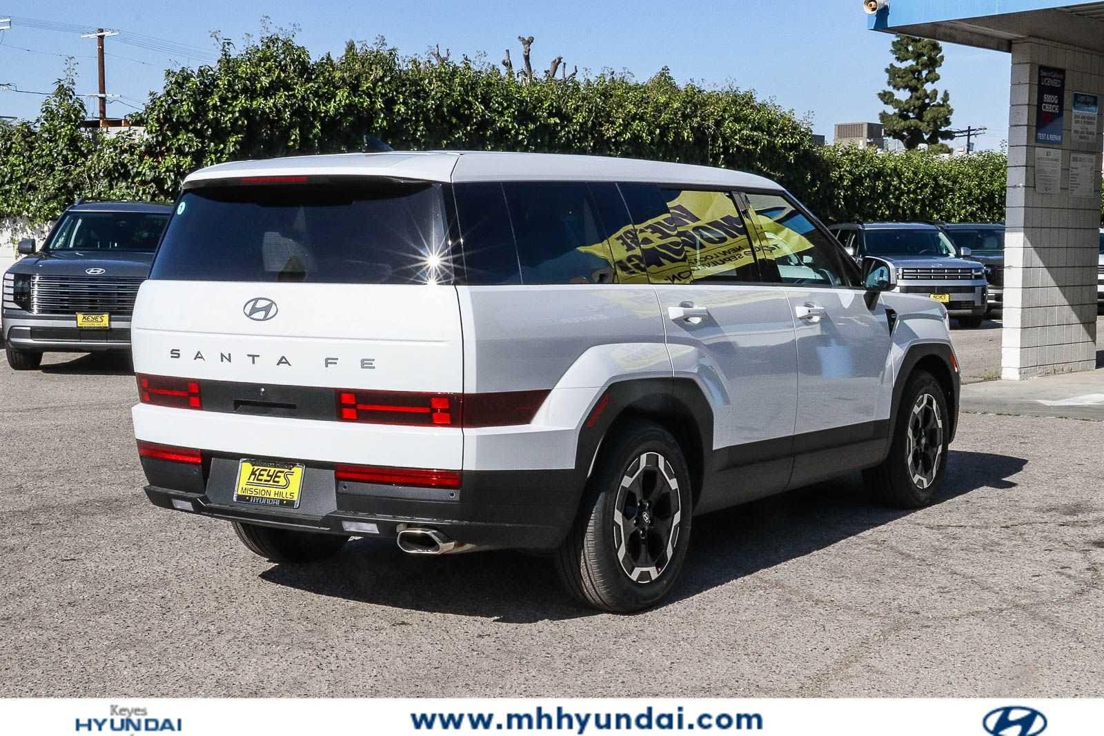 Thumbnail: 2026 Hyundai Santa Fe - 4