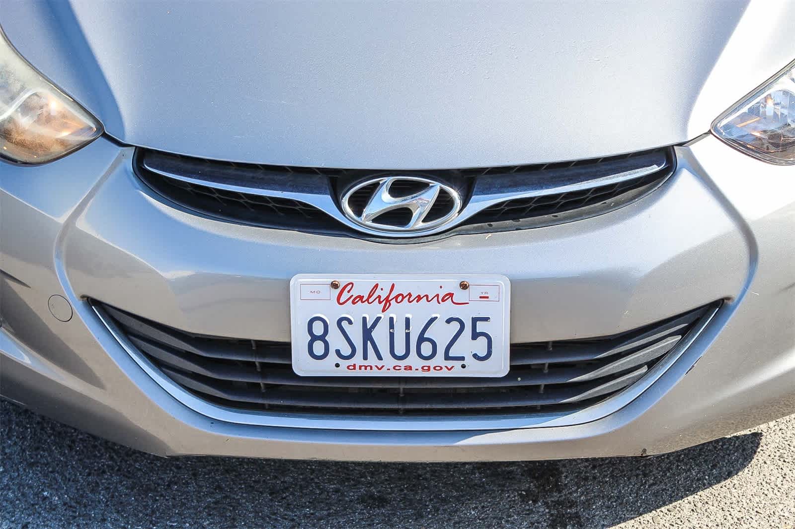 Thumbnail: 2012 Hyundai Elantra - 11
