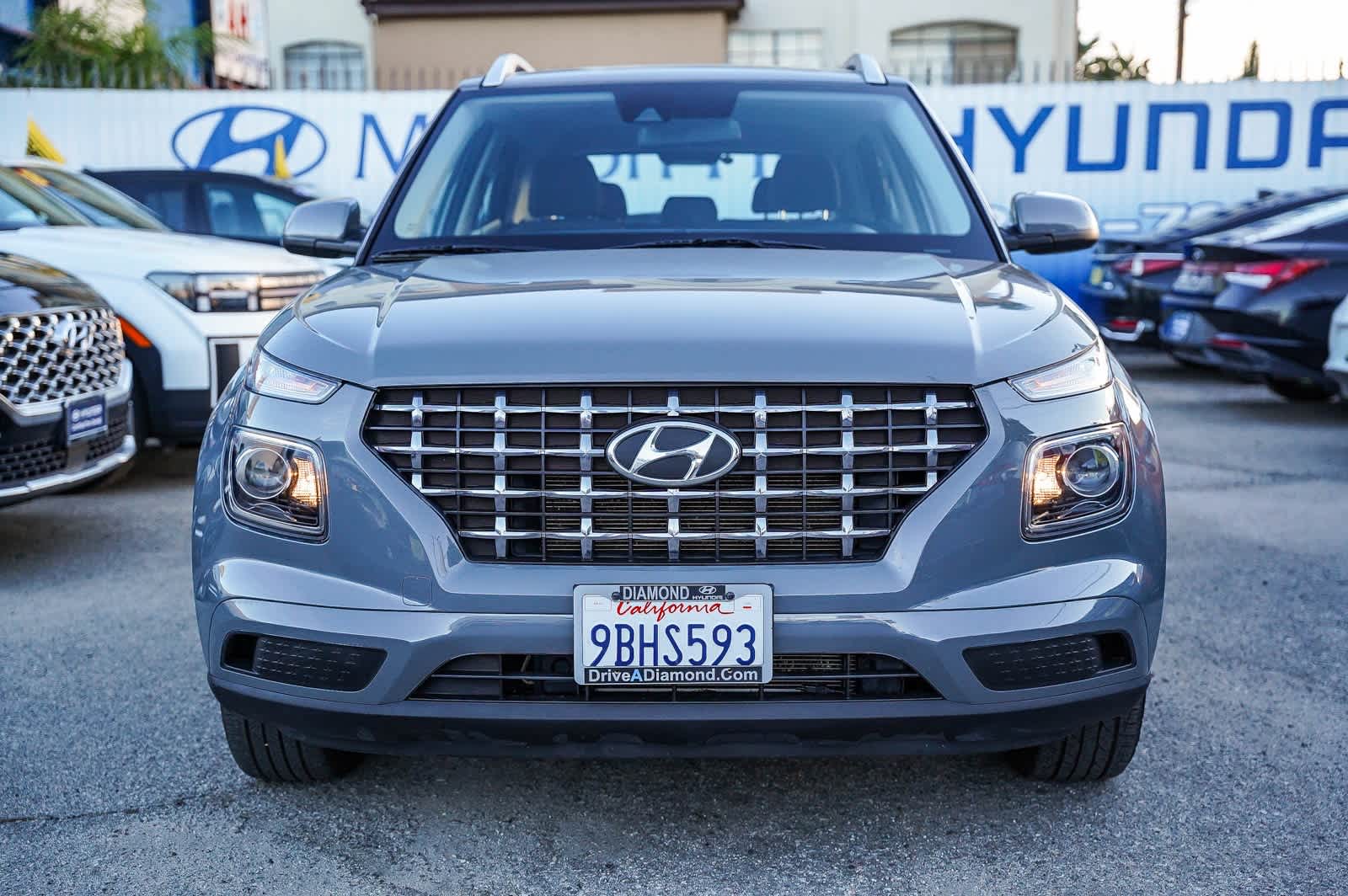 Thumbnail: 2022 Hyundai Venue - 2