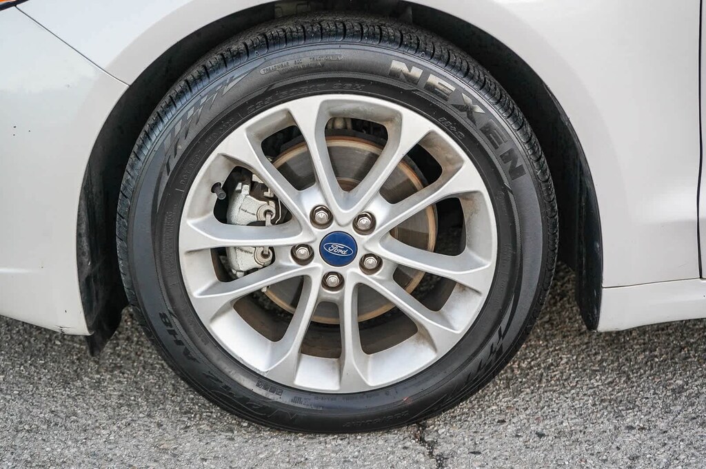 Used 2020 Ford Fusion SE Sedan