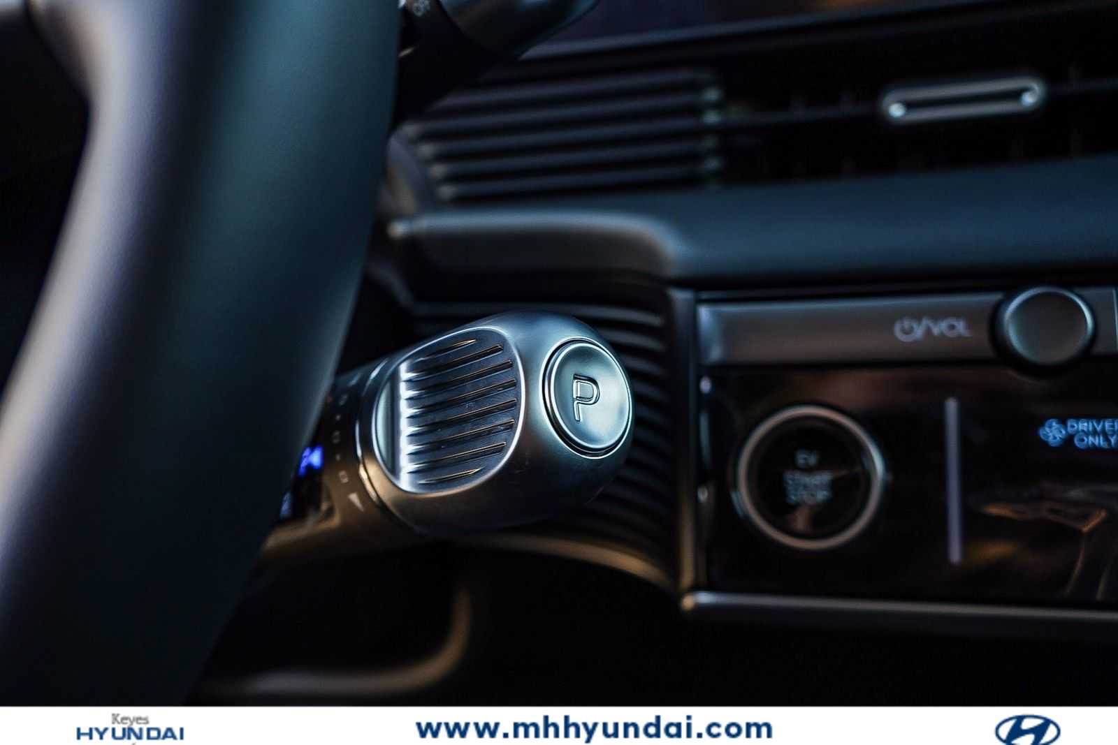 Thumbnail: 2026 Hyundai Ioniq 5 - 25
