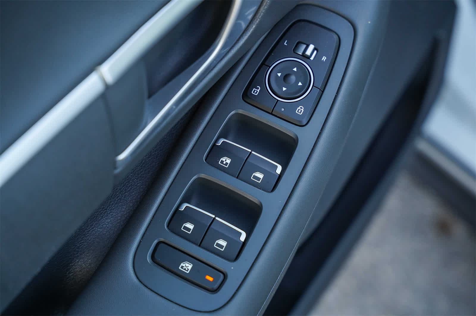 Thumbnail: 2021 Hyundai Sonata - 16