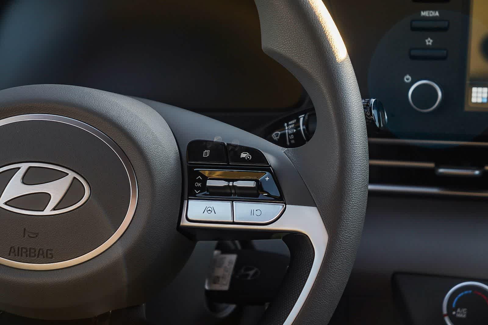 Thumbnail: 2026 Hyundai Elantra - 19