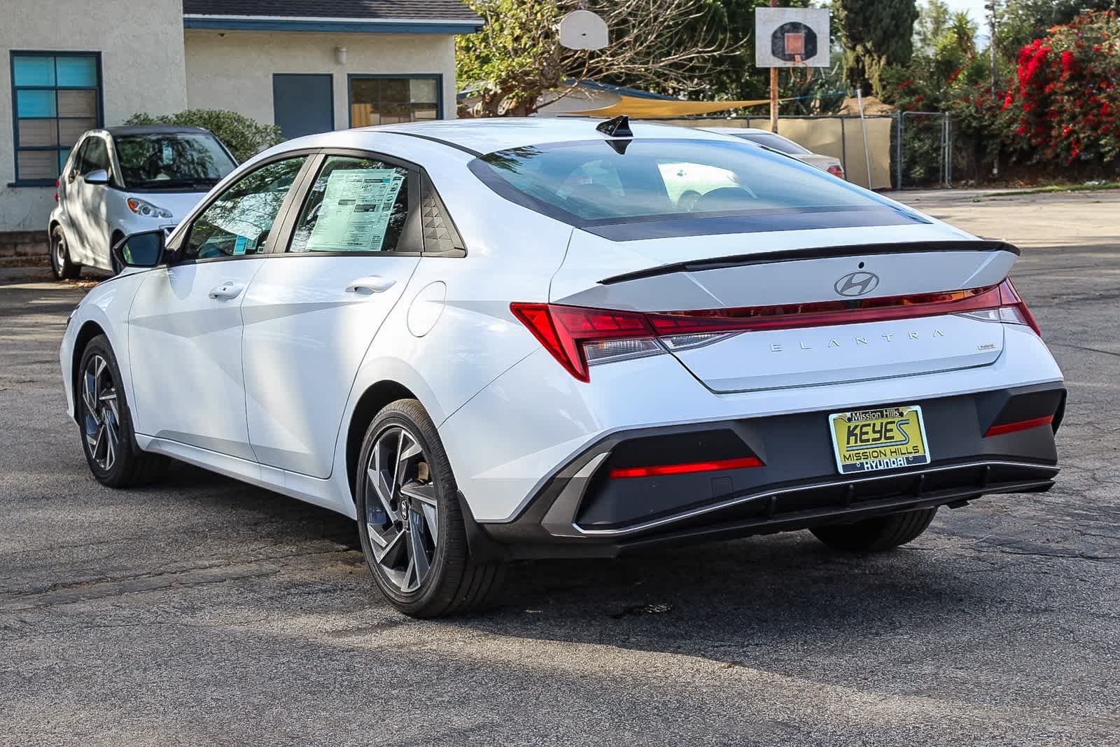 Thumbnail: 2025 Hyundai Elantra - 6