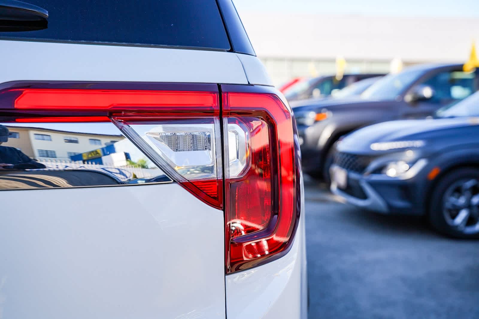 Thumbnail: 2022 GMC Acadia - 11