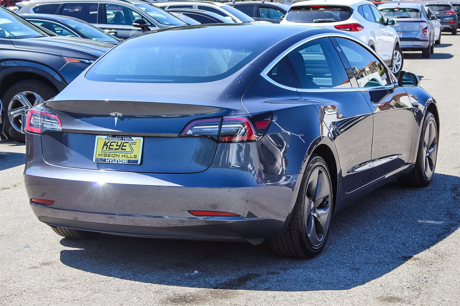 Thumbnail: 2019 Tesla Model 3 - 4