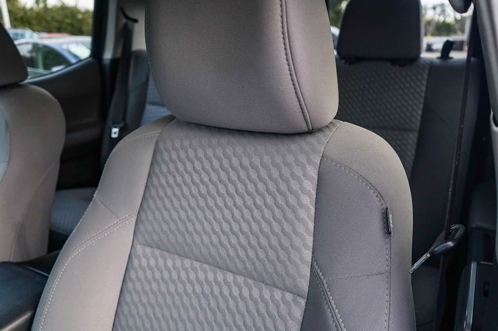 Thumbnail: 2022 Toyota Tacoma - 17