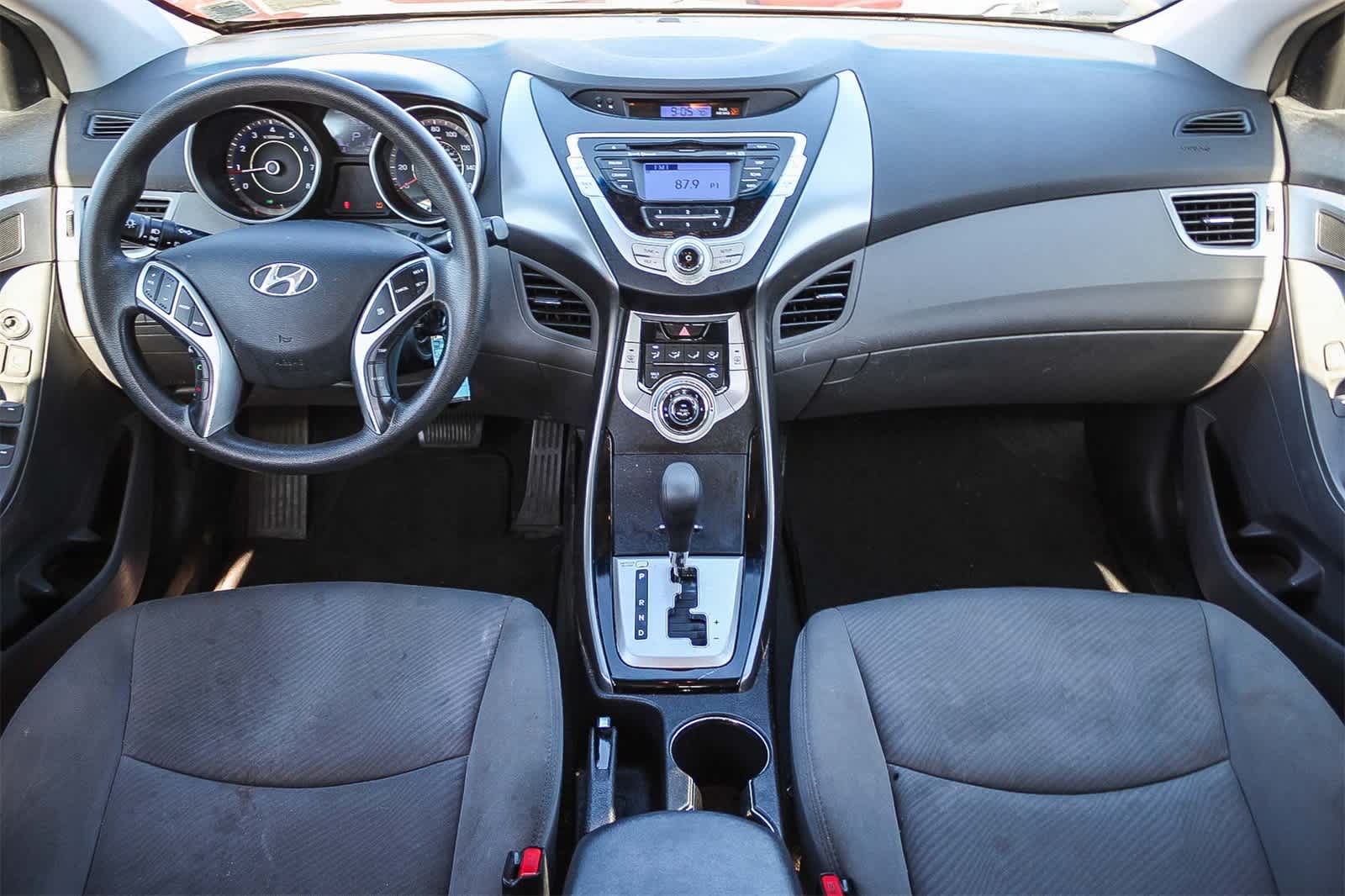 Thumbnail: 2012 Hyundai Elantra - 15