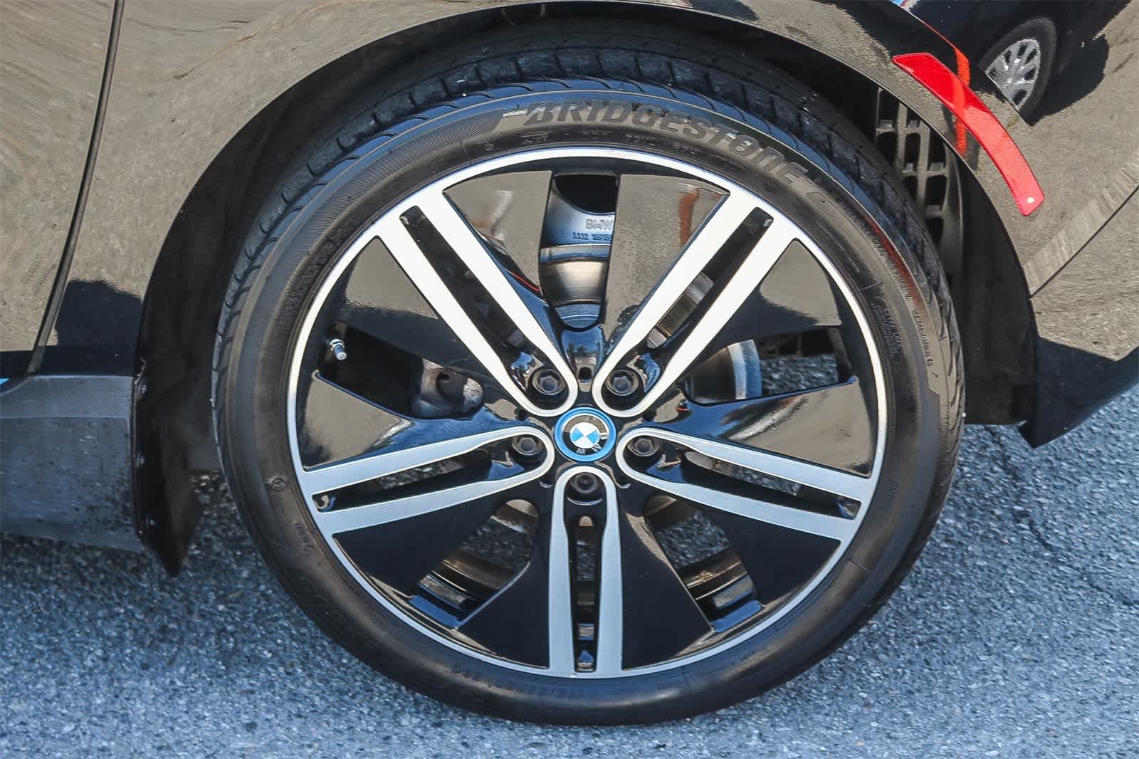Thumbnail: 2019 BMW i3 - 8