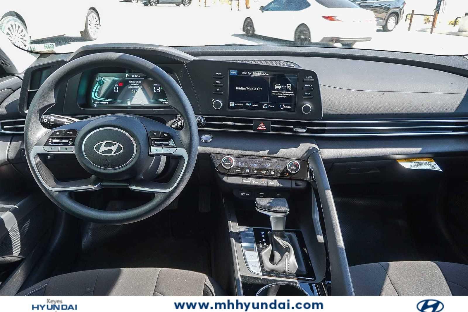 Thumbnail: 2026 Hyundai Elantra - 14