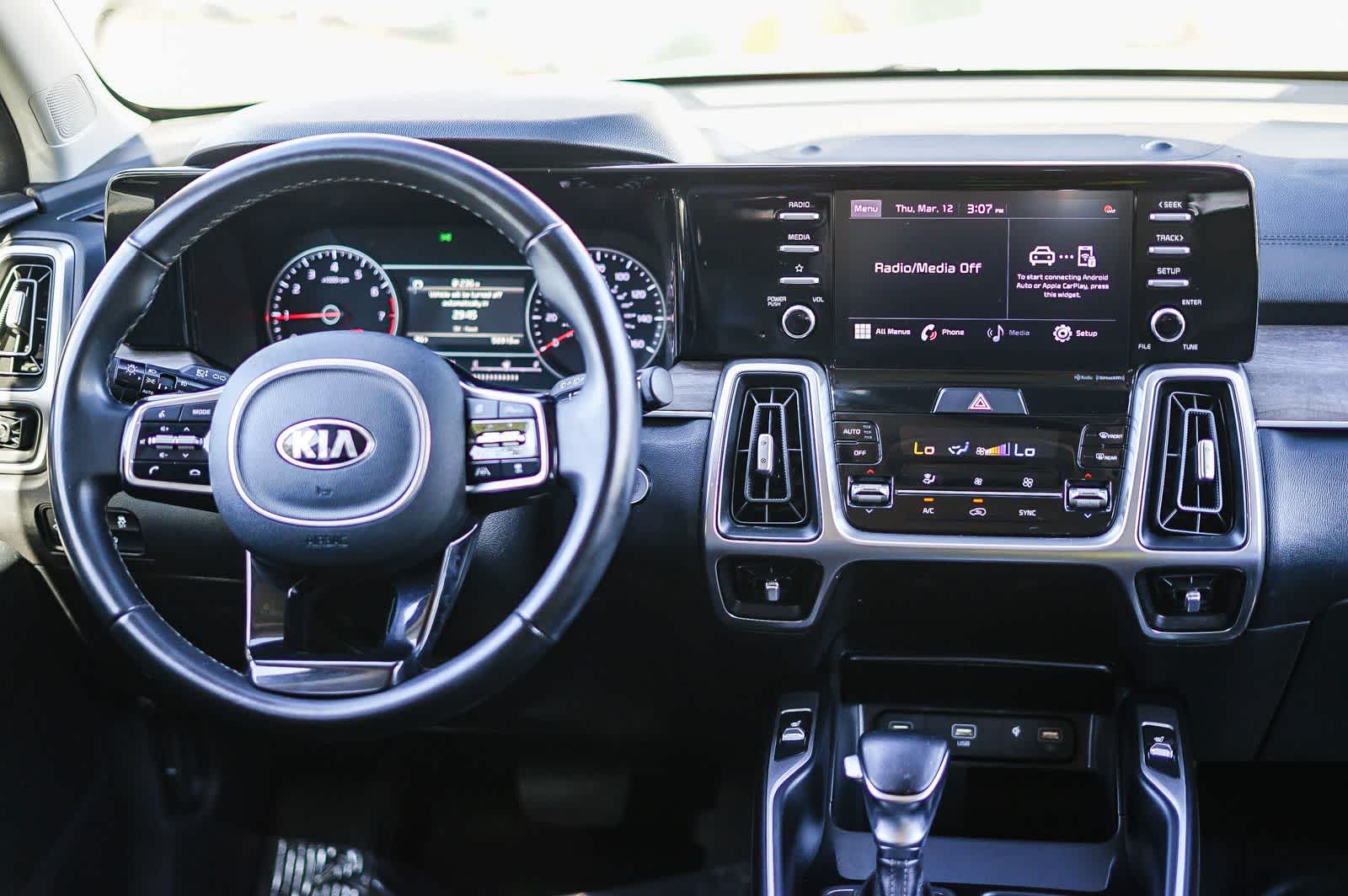 Thumbnail: 2021 Kia Sorento - 11