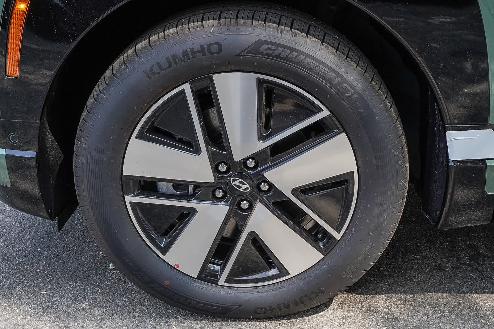 Thumbnail: 2026 Hyundai Ioniq - 9