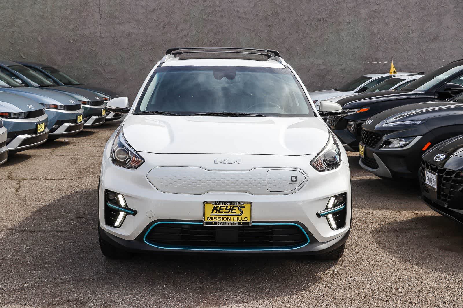 Used 2022 Kia Niro EX Premium with VIN KNDCE3LG8N5137433 for sale in Los Angeles, CA