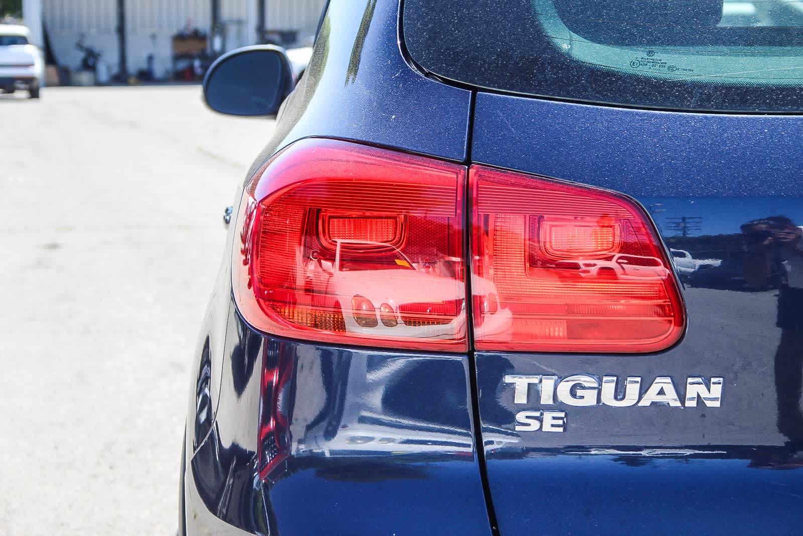 Thumbnail: 2016 Volkswagen Tiguan - 7