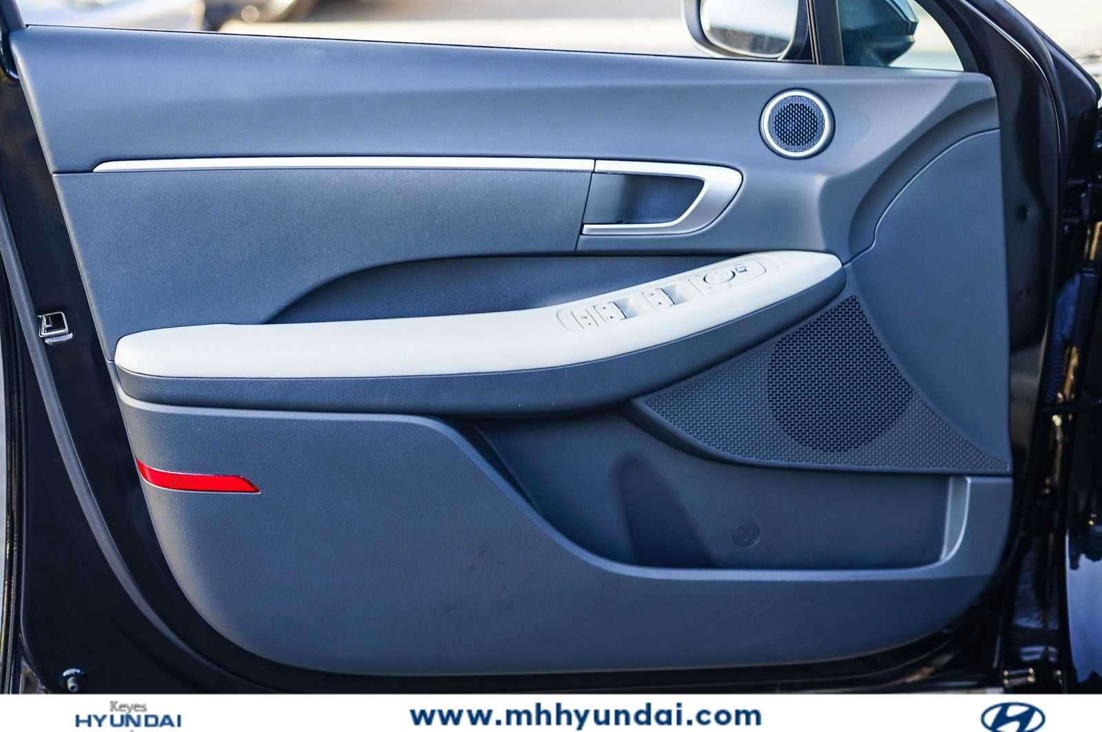 Thumbnail: 2025 Hyundai Sonata - 20