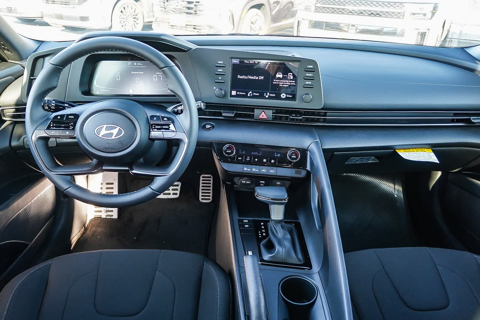 Thumbnail: 2025 Hyundai Elantra - 13