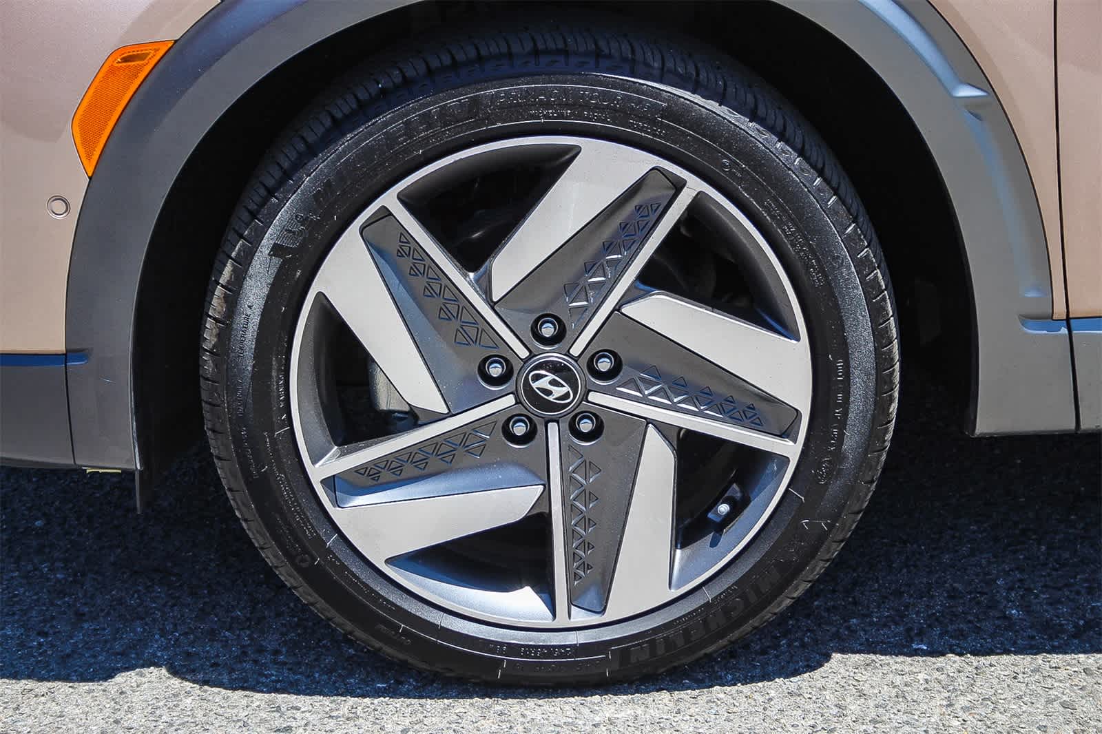 Thumbnail: 2023 Hyundai Nexo - 9