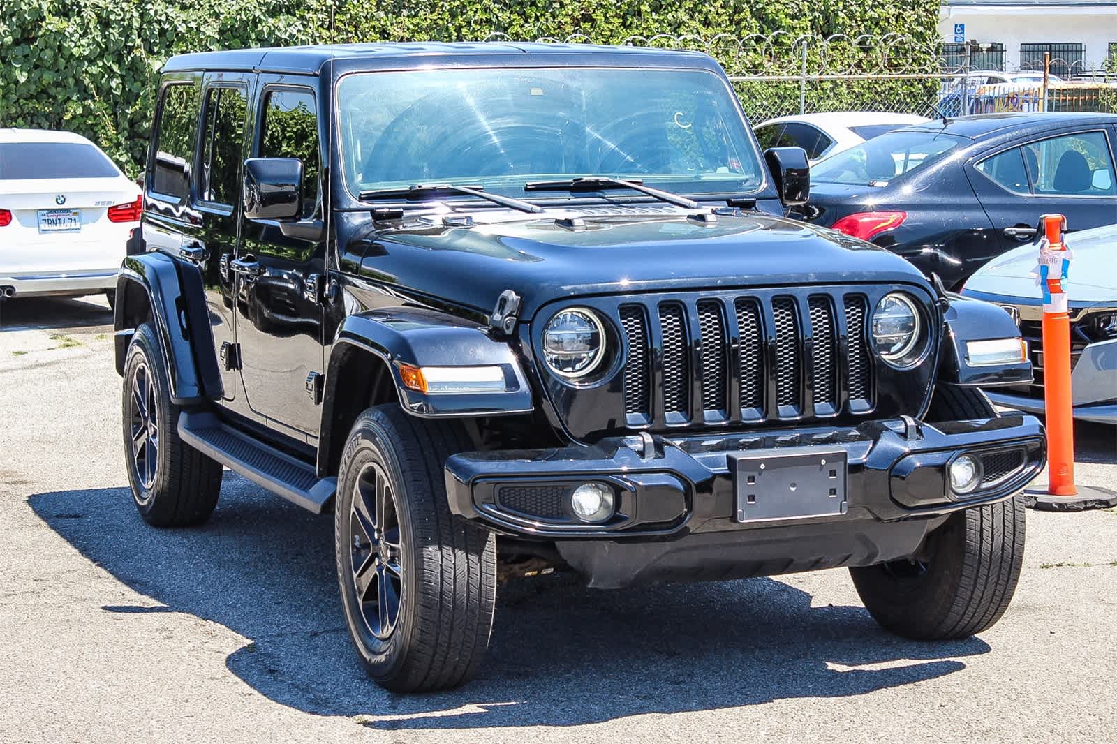 Thumbnail: 2021 Jeep Wrangler - 3