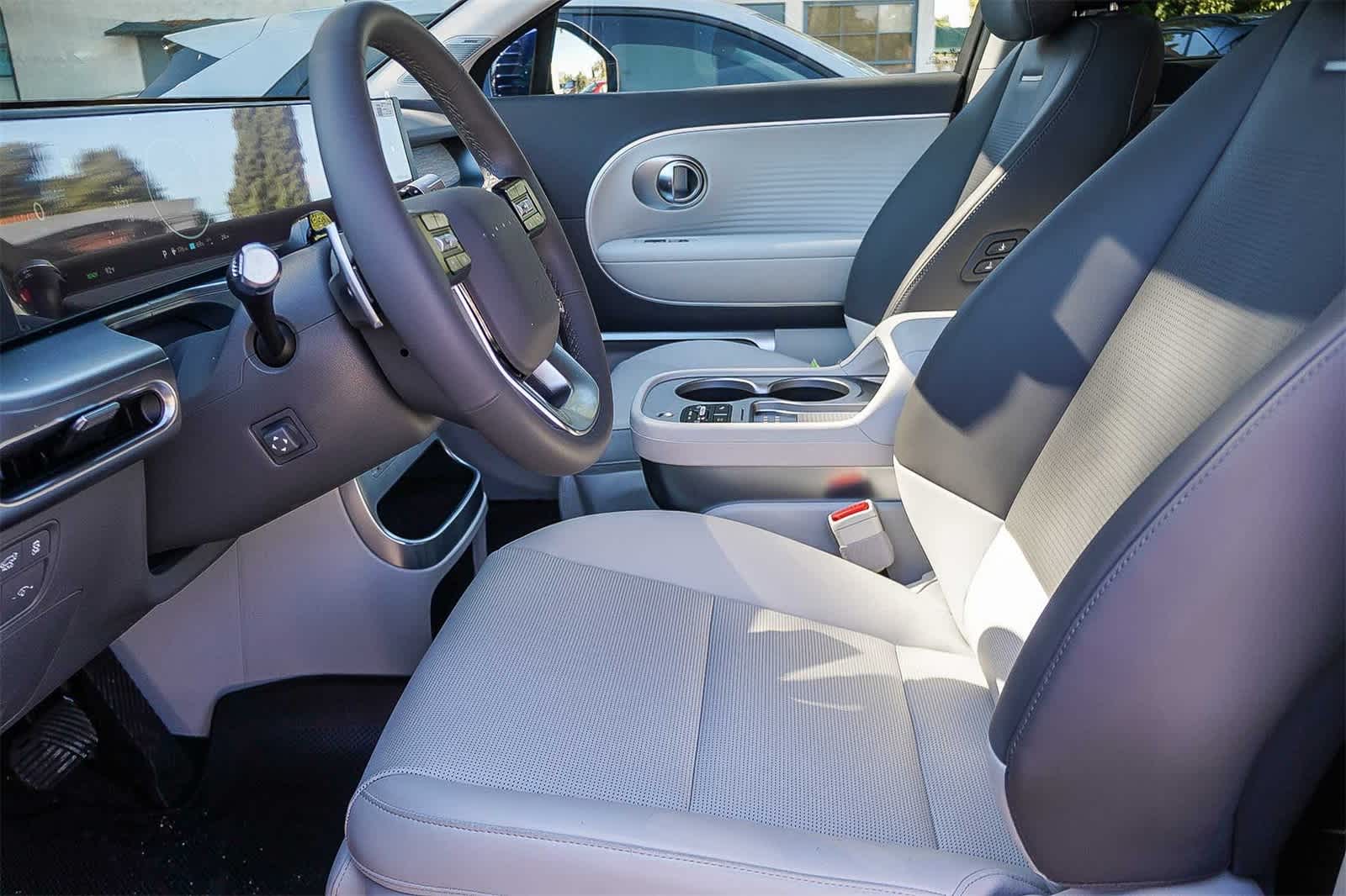 Thumbnail: 2026 Hyundai Ioniq - 21