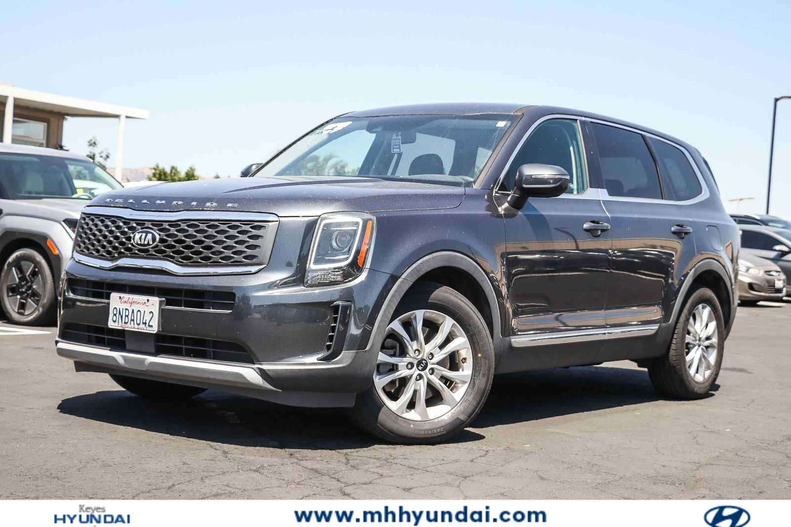 2020 Kia Telluride LX -
                  San Fernando, CA