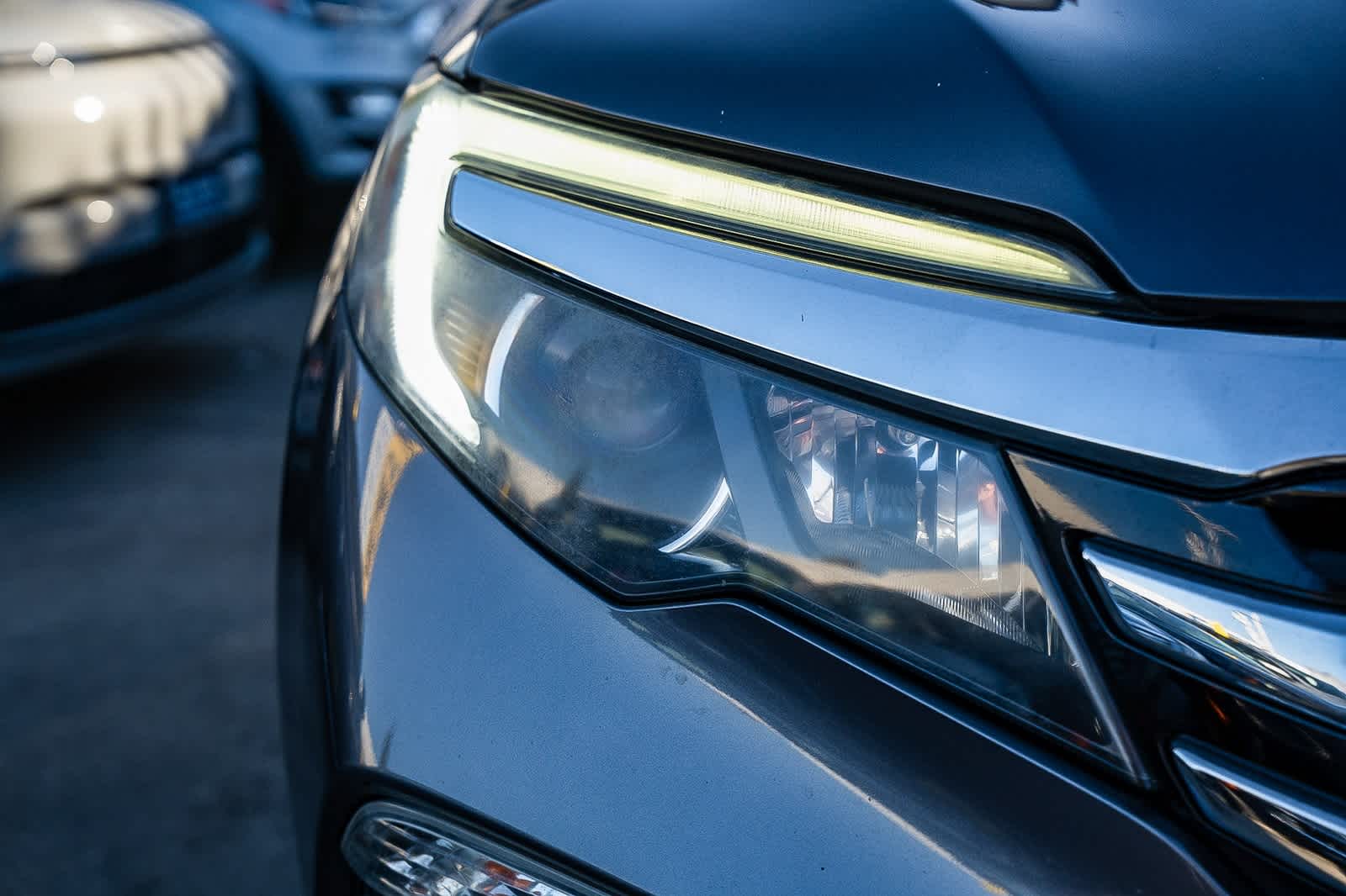 Thumbnail: 2017 Honda Pilot - 4